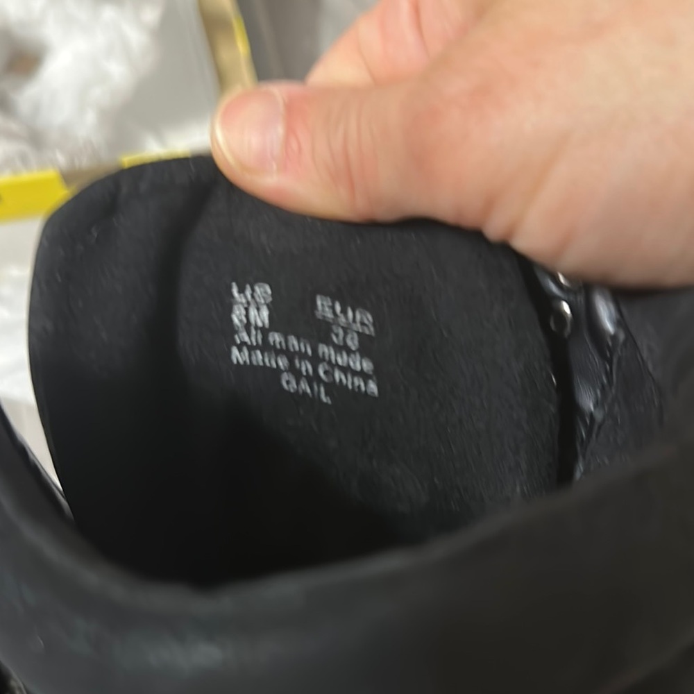 Circus by Sam Edelman Black Platform Hiking Boots 6 - Picture 14 of 16